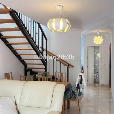 Продажа двухуровневых апартаментов в Nueva Andalucía