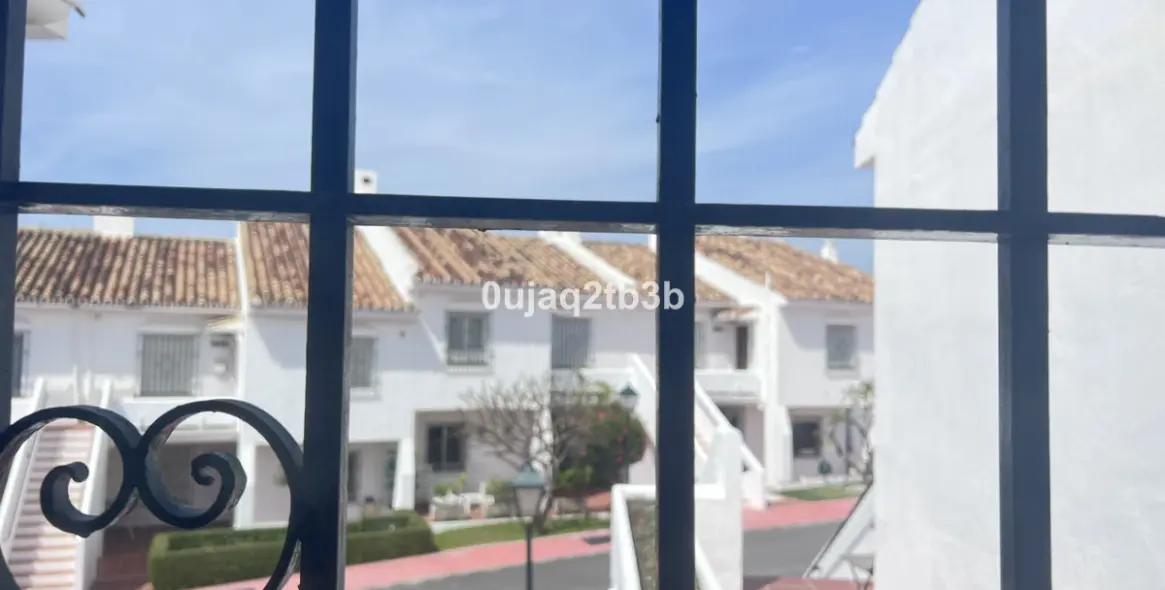 Продажа двухуровневых апартаментов в Nueva Andalucía 46