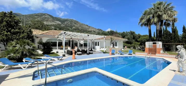 Sale of detached villa in Mijas 0