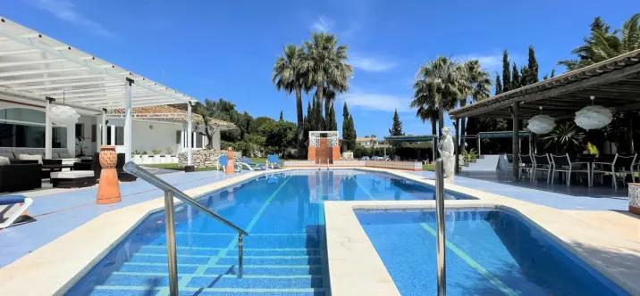 Sale of detached villa in Mijas 2