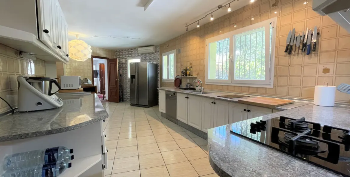 Sale of detached villa in Mijas 12