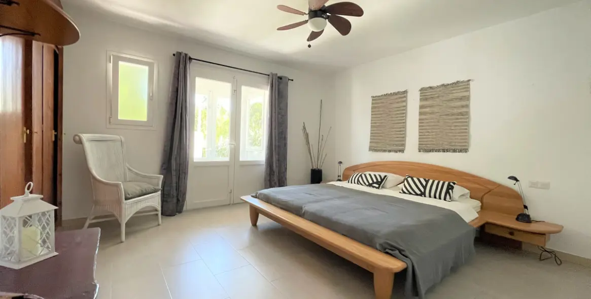 Sale of detached villa in Mijas 14