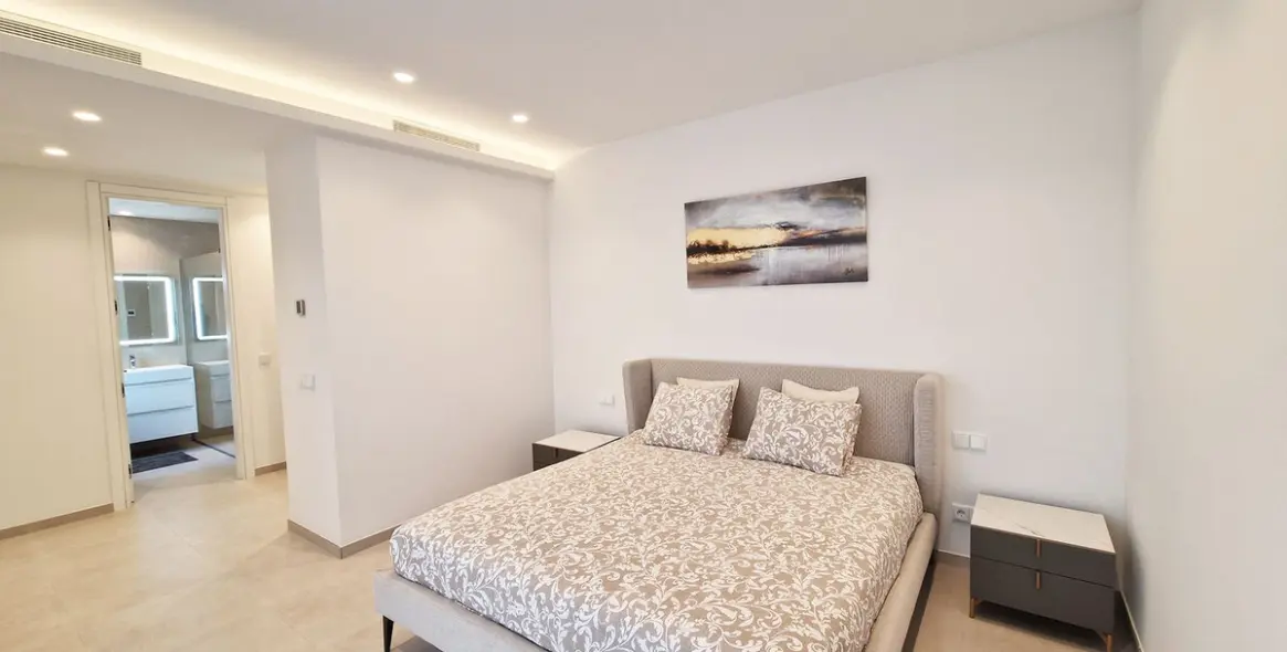 Venta de villa independiente en La Cala Golf 17