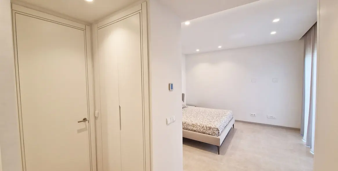 Venta de villa independiente en La Cala Golf 18