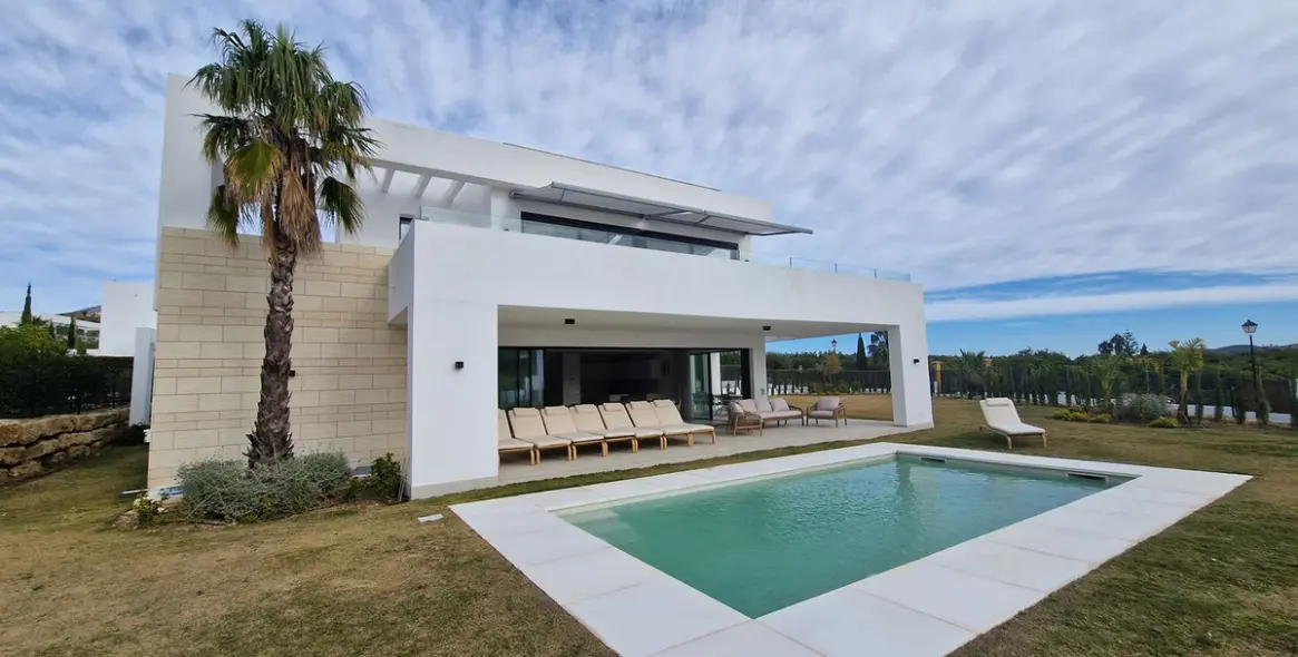 Venta de villa independiente en La Cala Golf 51