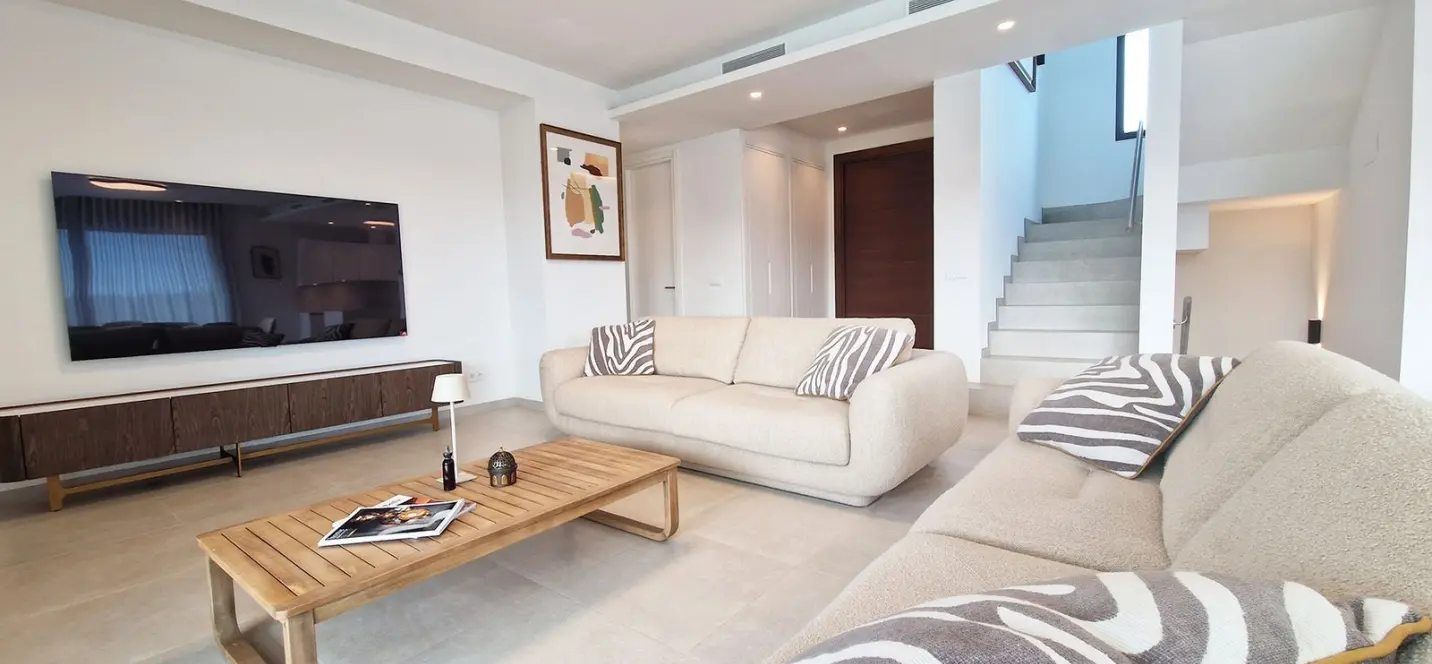 Venta de villa independiente en La Cala Golf 1