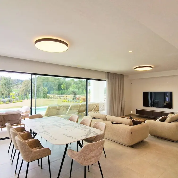 Venta de villa independiente en La Cala Golf
