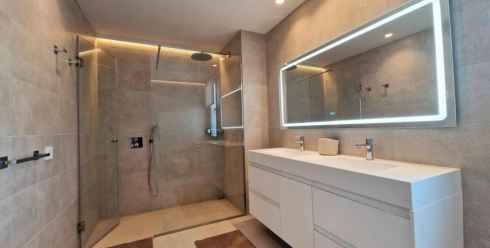 Venta de villa independiente en La Cala Golf 33