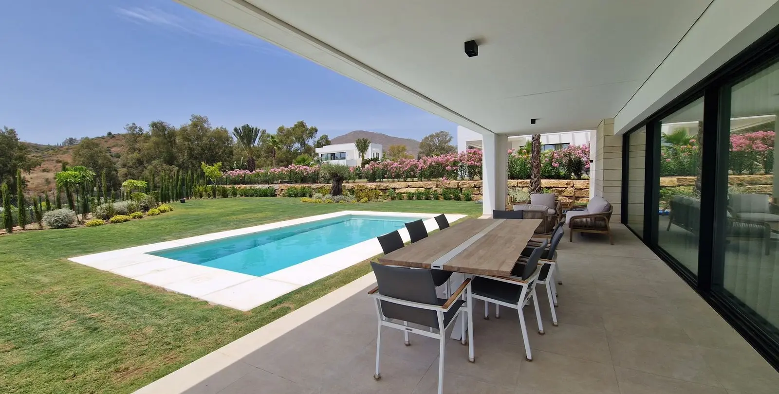 Venta de villa independiente en La Cala Golf 71