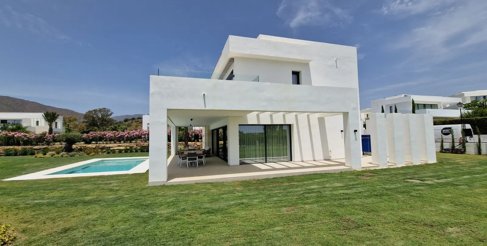 Venta de villa independiente en La Cala Golf 81