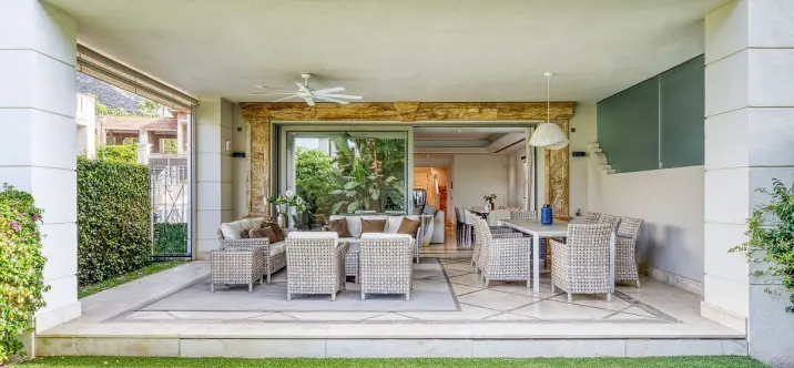 Venta de casa pareada en The Golden Mile 3