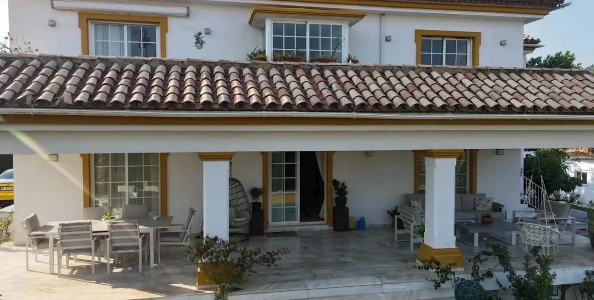 Продажа  отдельно стоящей виллы в Guadalmina Alta 3