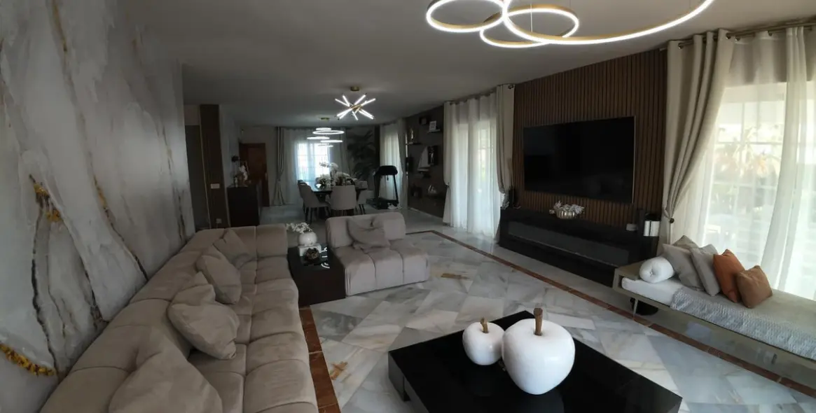 Venta de villa independiente en Guadalmina Alta 21