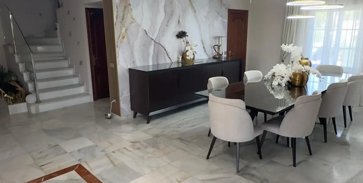 Venta de villa independiente en Guadalmina Alta 22