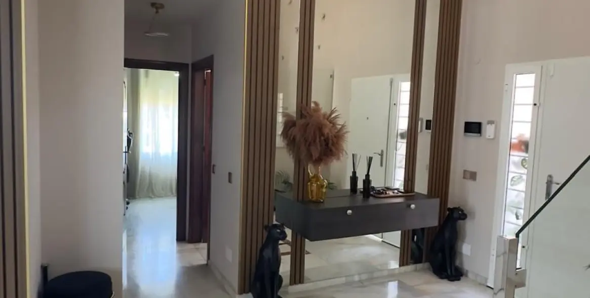 Venta de villa independiente en Guadalmina Alta 36