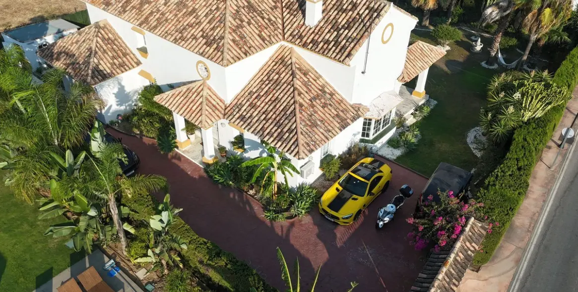 Venta de villa independiente en Guadalmina Alta 40