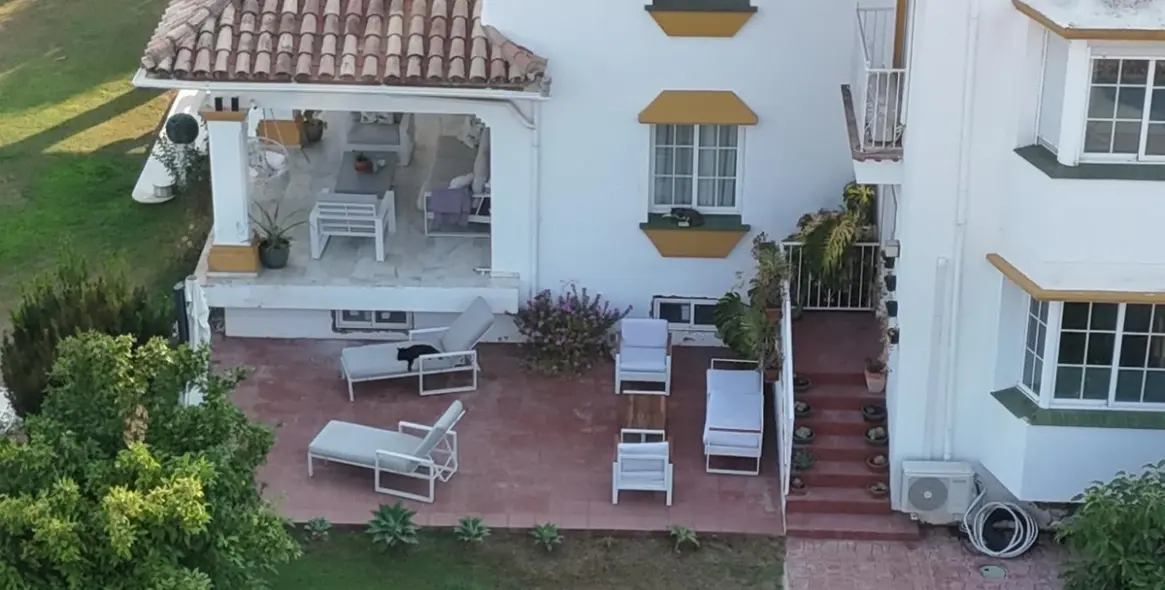 Venta de villa independiente en Guadalmina Alta 51