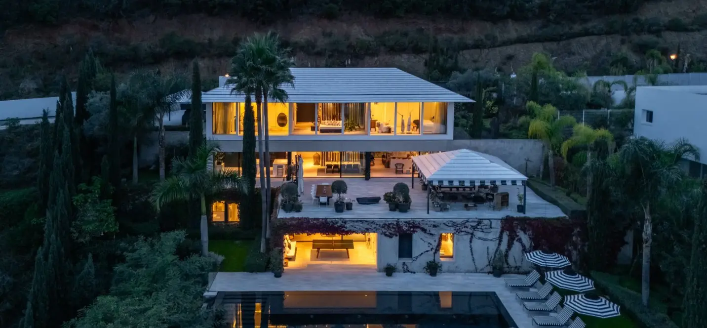 Venta de villa independiente en Elviria 2