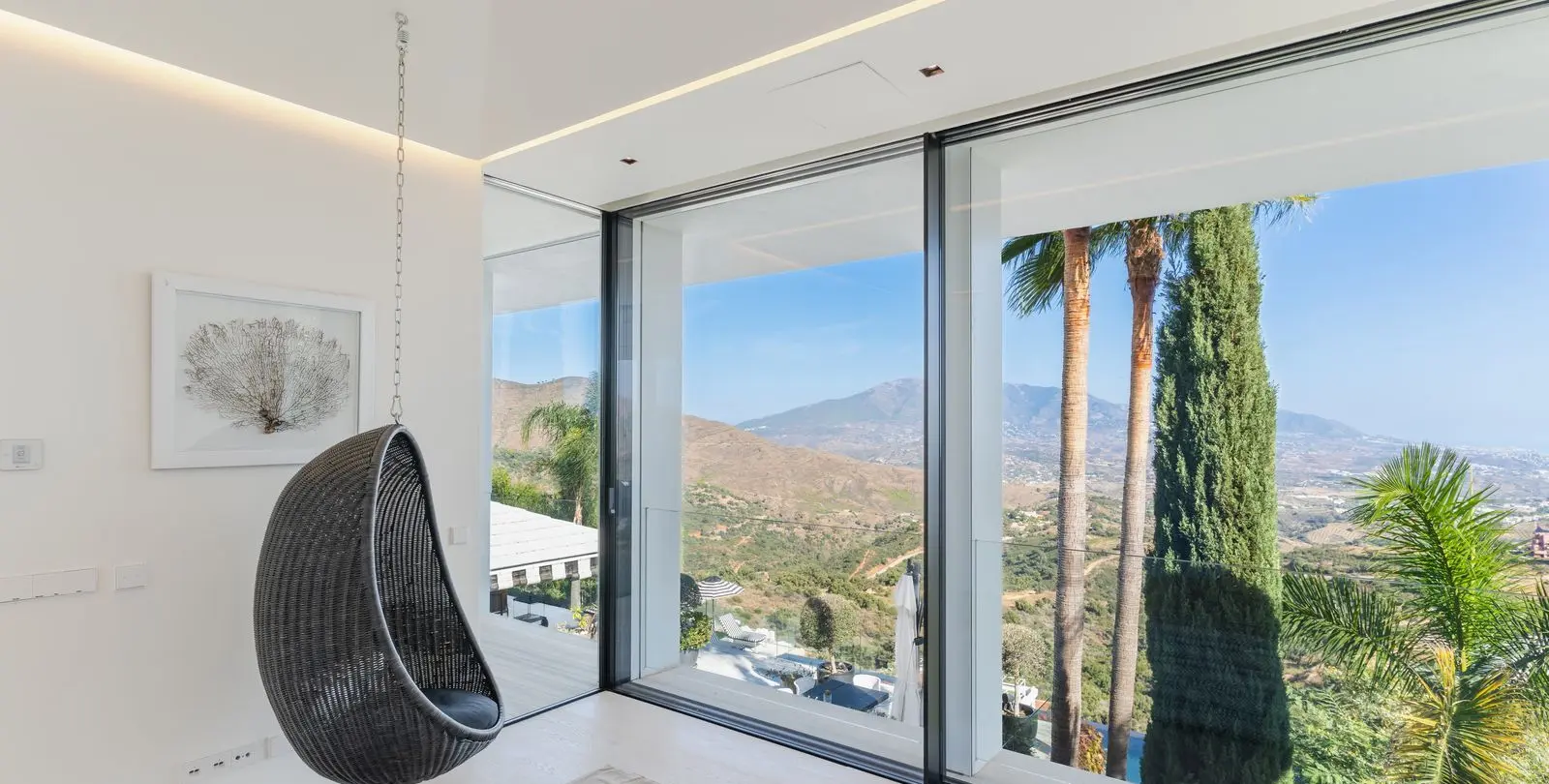 Venta de villa independiente en Elviria 27
