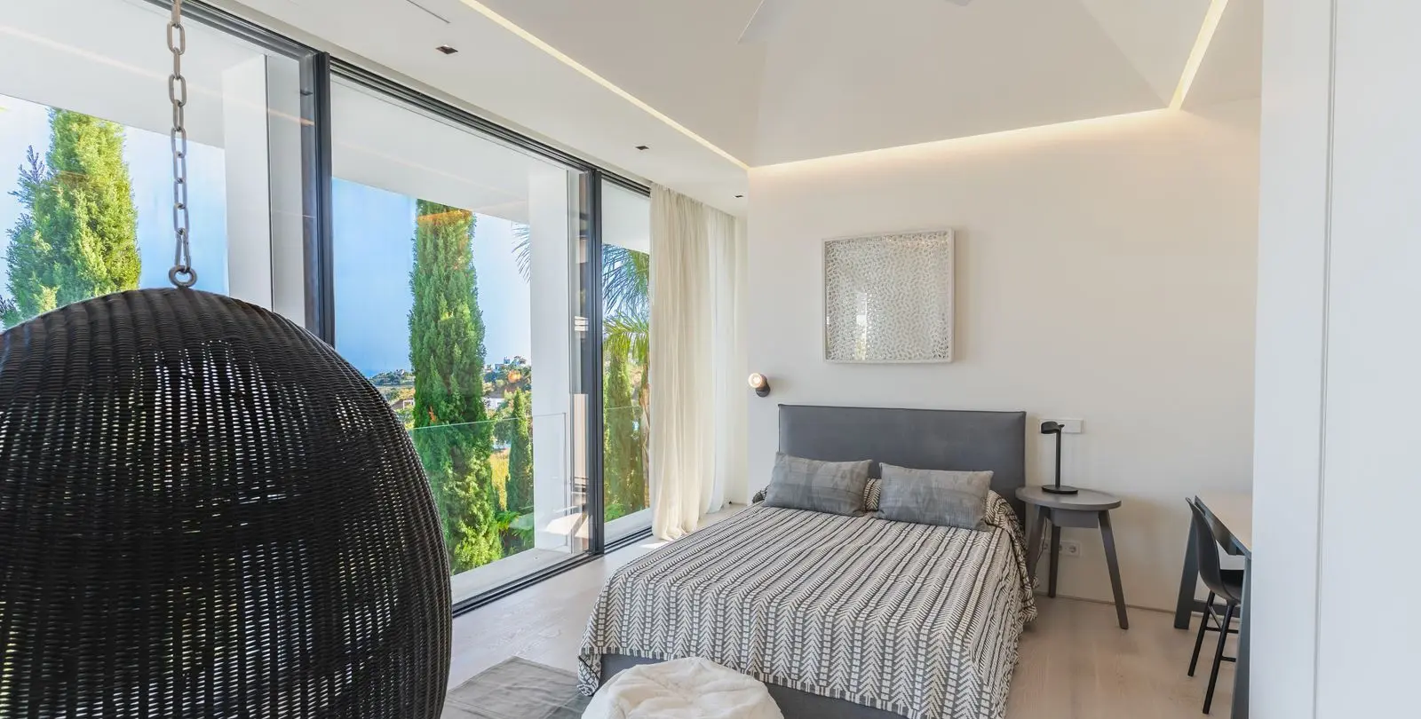 Venta de villa independiente en Elviria 29