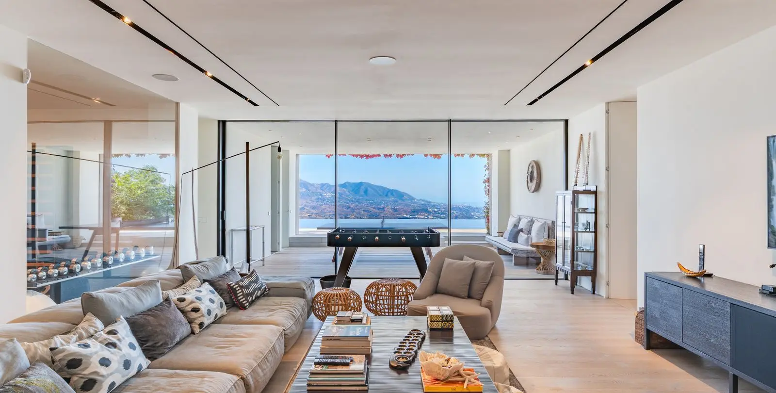 Venta de villa independiente en Elviria 33