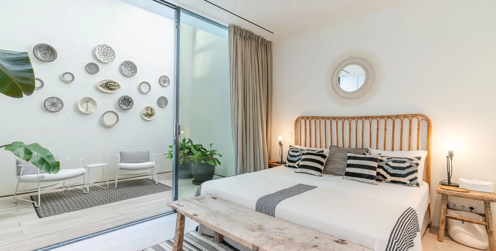 Venta de villa independiente en Elviria 56