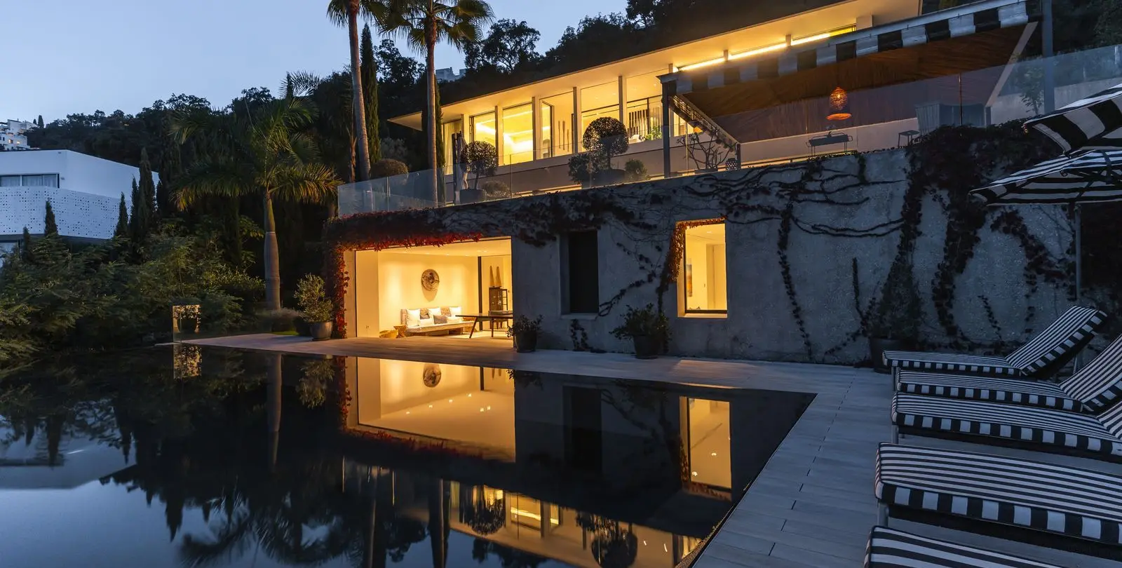 Venta de villa independiente en Elviria 67
