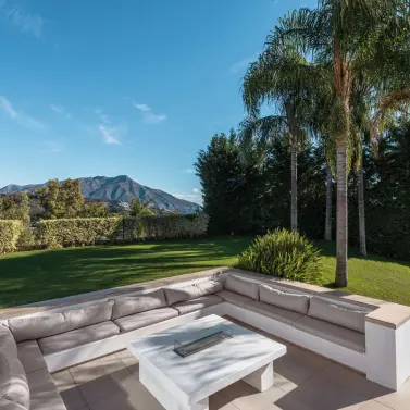 Sale of detached villa in El Madroñal