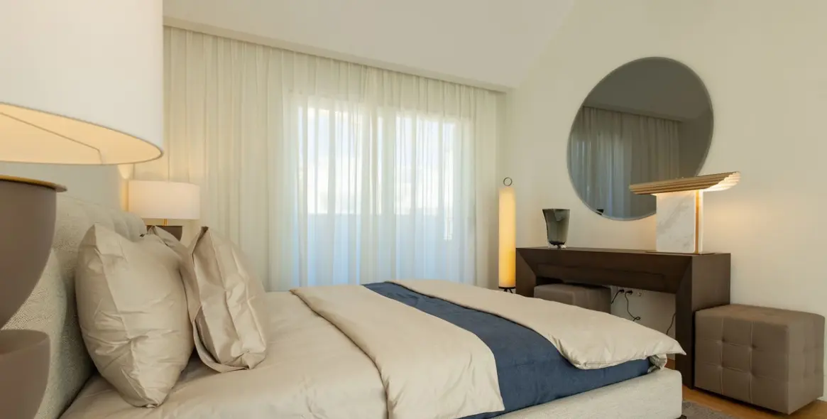 Venta de ático dúplex en The Golden Mile 19