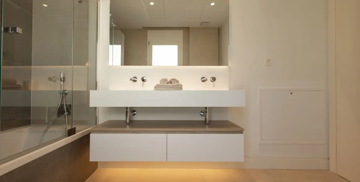 Venta de ático dúplex en The Golden Mile 20