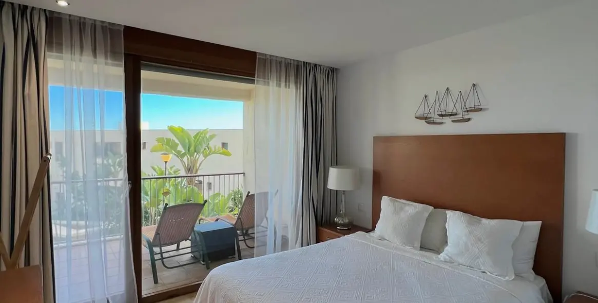 Долгосрочная аренда двухуровневых апартаментов в Altos de los Monteros 7