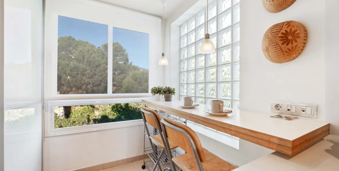 Долгосрочная аренда апартаментов на среднем этаже в Benahavís 9