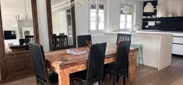 Alquiler a largo plazo de ático en The Golden Mile 1