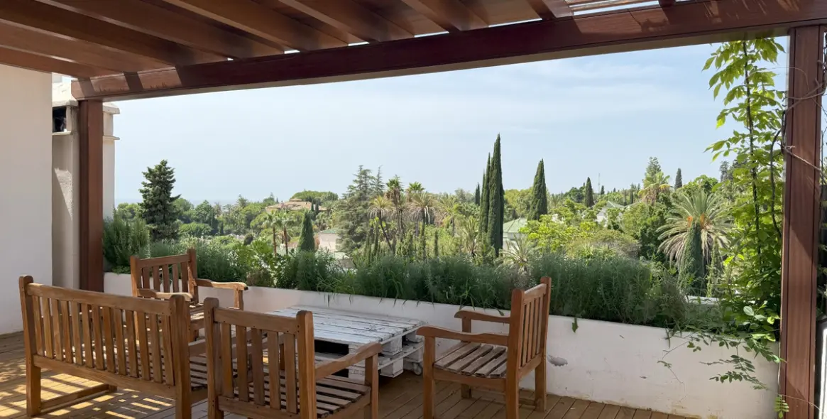 Долгосрочная аренда пентхауса в The Golden Mile 5