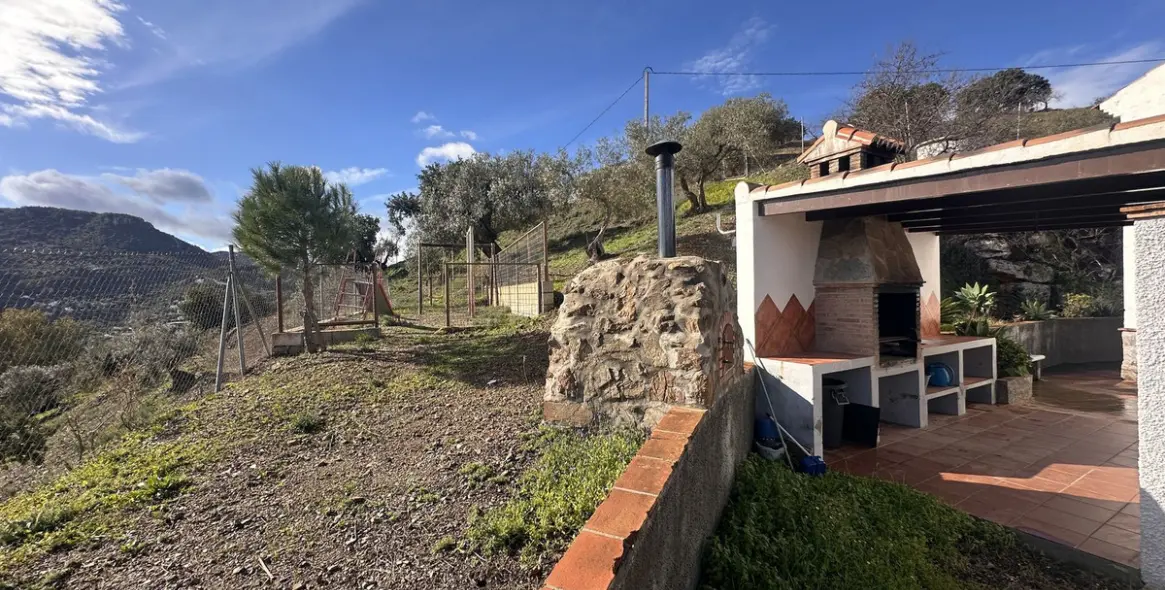 Продажа финки в Colmenar 17