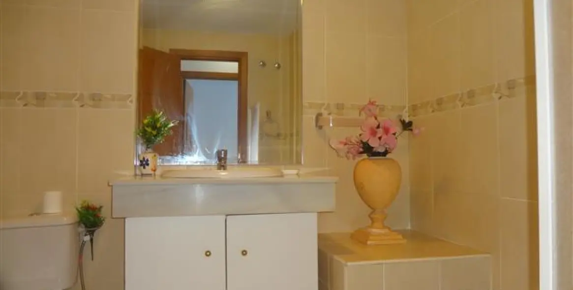 Продажа апартаментов на среднем этаже в Nueva Andalucía 17