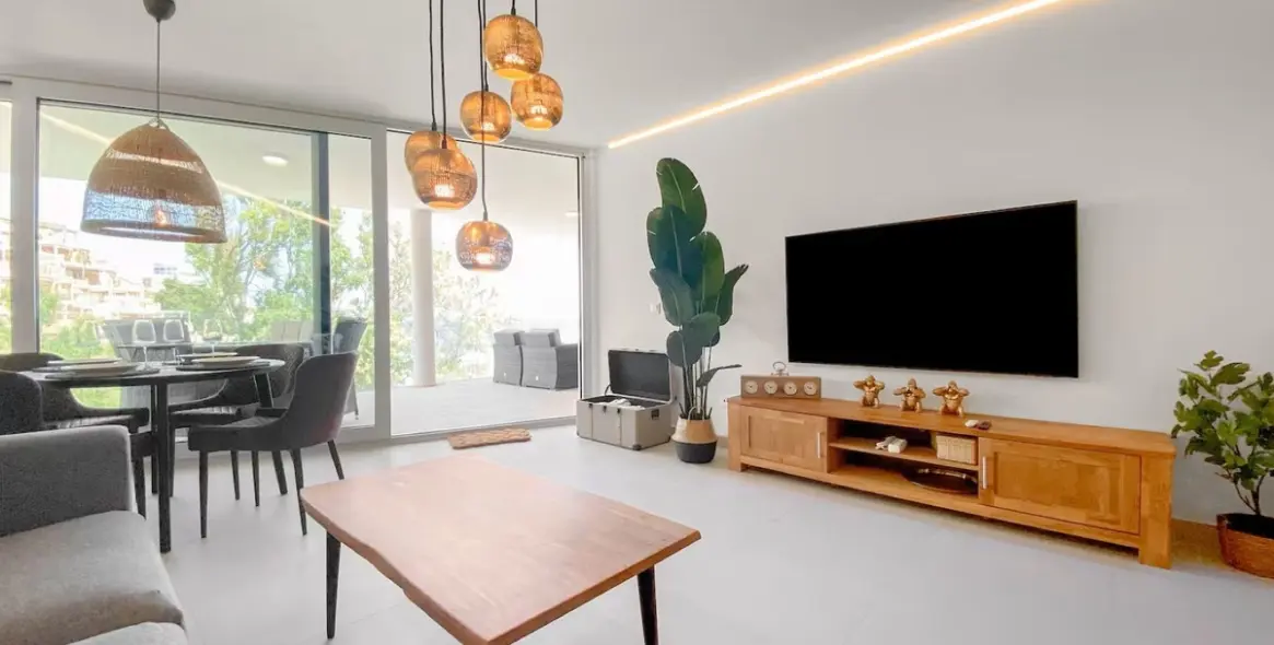 Продажа апартаментов на среднем этаже в Carvajal 2