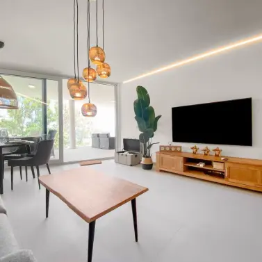 Продажа апартаментов на среднем этаже в Carvajal