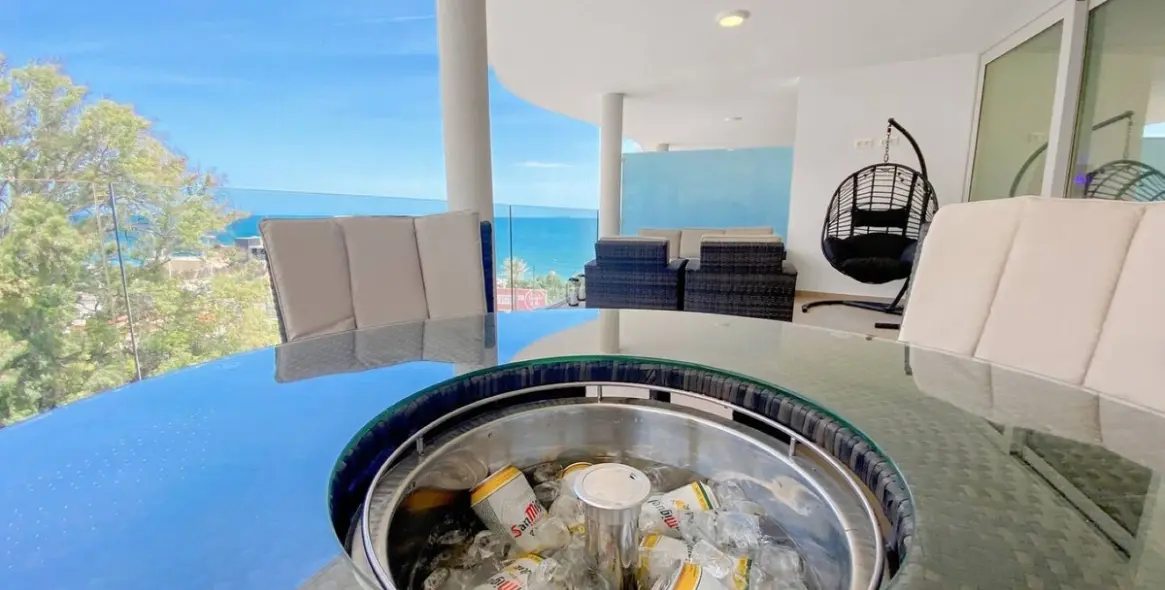 Продажа апартаментов на среднем этаже в Carvajal 3