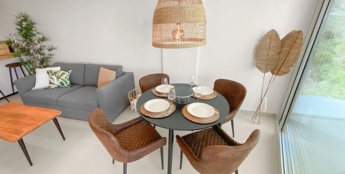 Продажа апартаментов на среднем этаже в Carvajal 10