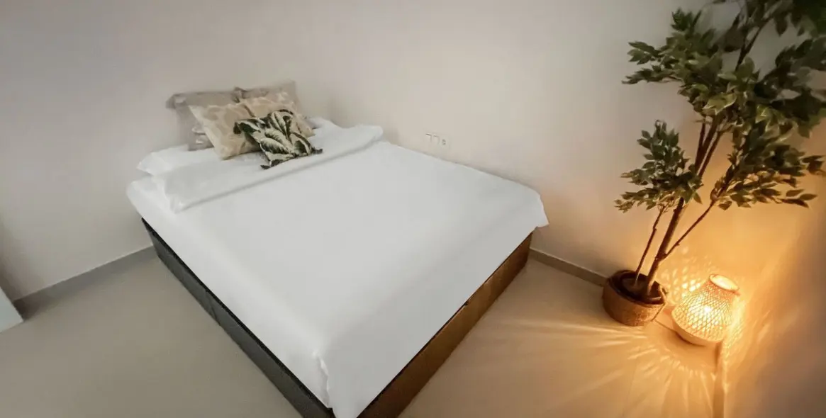 Продажа апартаментов на среднем этаже в Carvajal 16