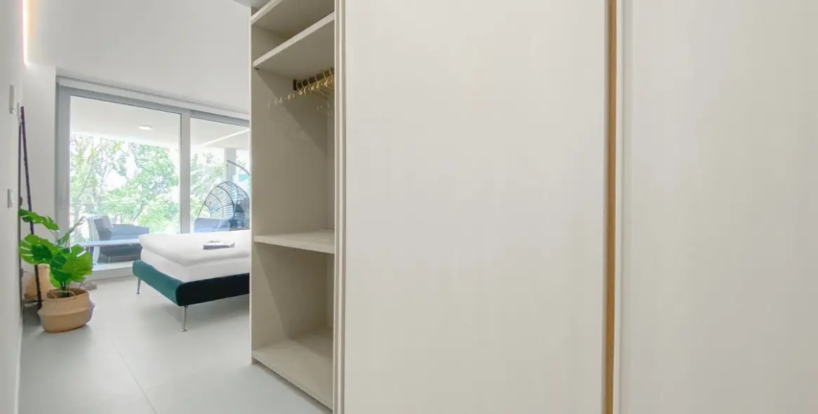 Продажа апартаментов на среднем этаже в Carvajal 19