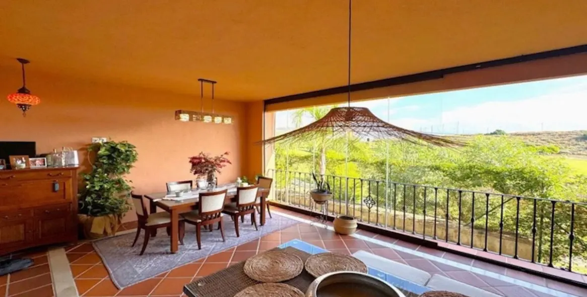 Продажа таунхауса в Estepona 2