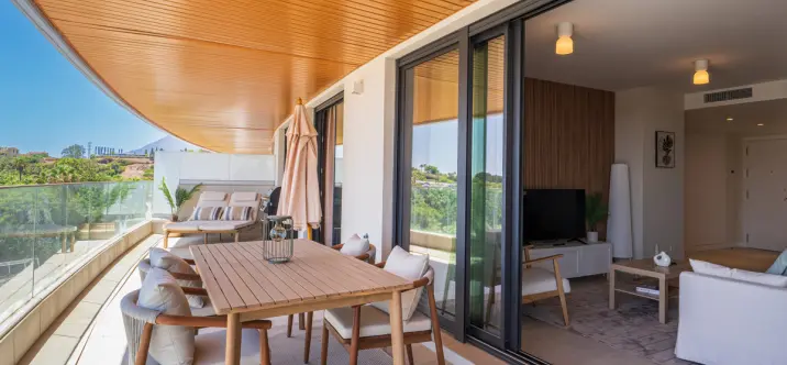 Продажа апартаментов на среднем этаже в Estepona 3