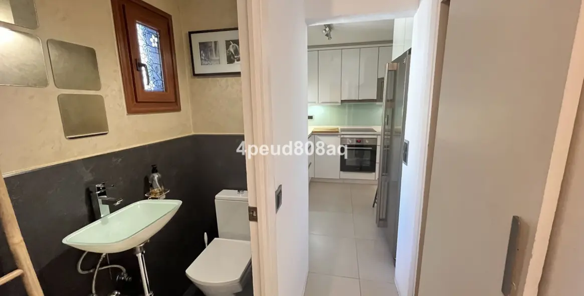 Venta de adosado en Sierra Blanca 12