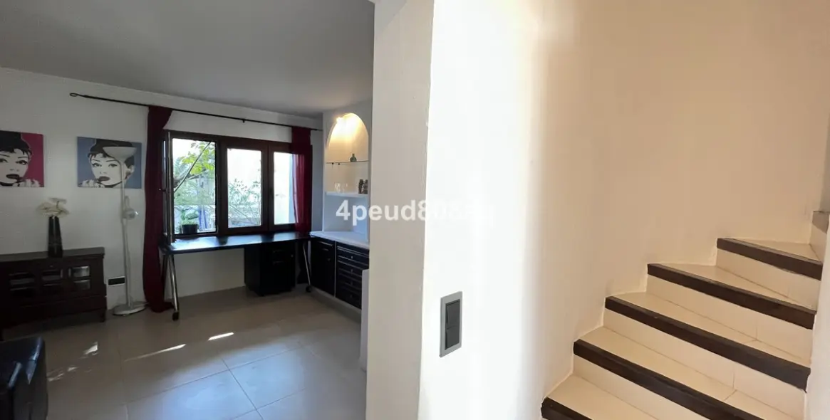 Venta de adosado en Sierra Blanca 14