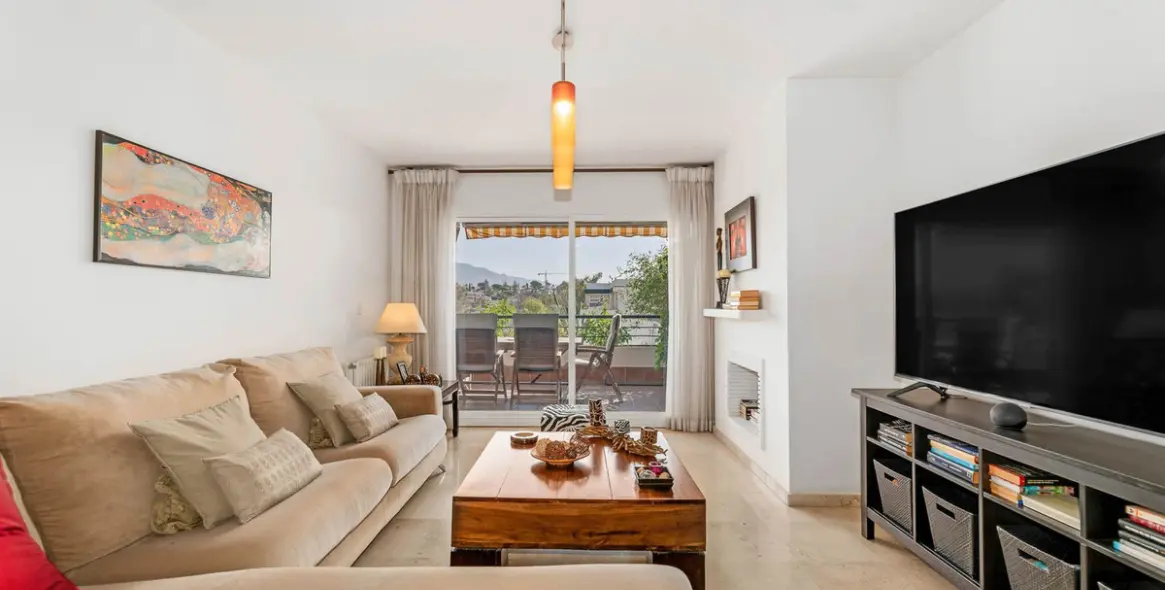 Venta de ático dúplex en Guadalmina Alta 4