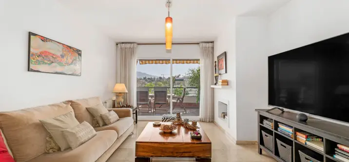 Venta de ático dúplex en Guadalmina Alta 3