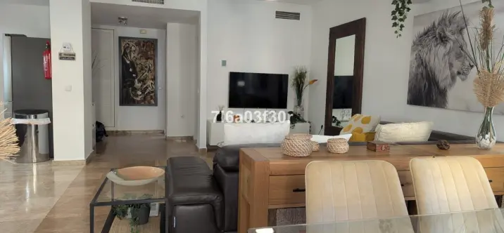Venta de apartamento en planta media en San Pedro de Alcántara 4