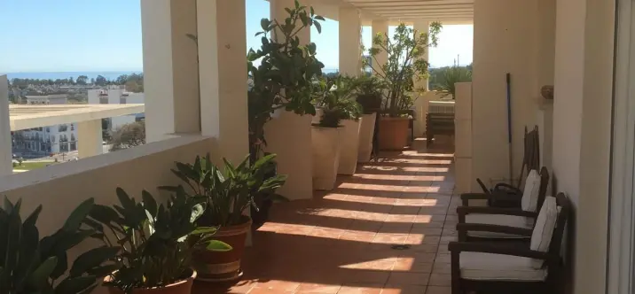 Venta de ático en San Pedro de Alcántara 2